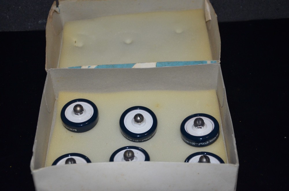 LCC France 4700pF 3.5KV doorknob NOS capacitor for professional broadcast radio