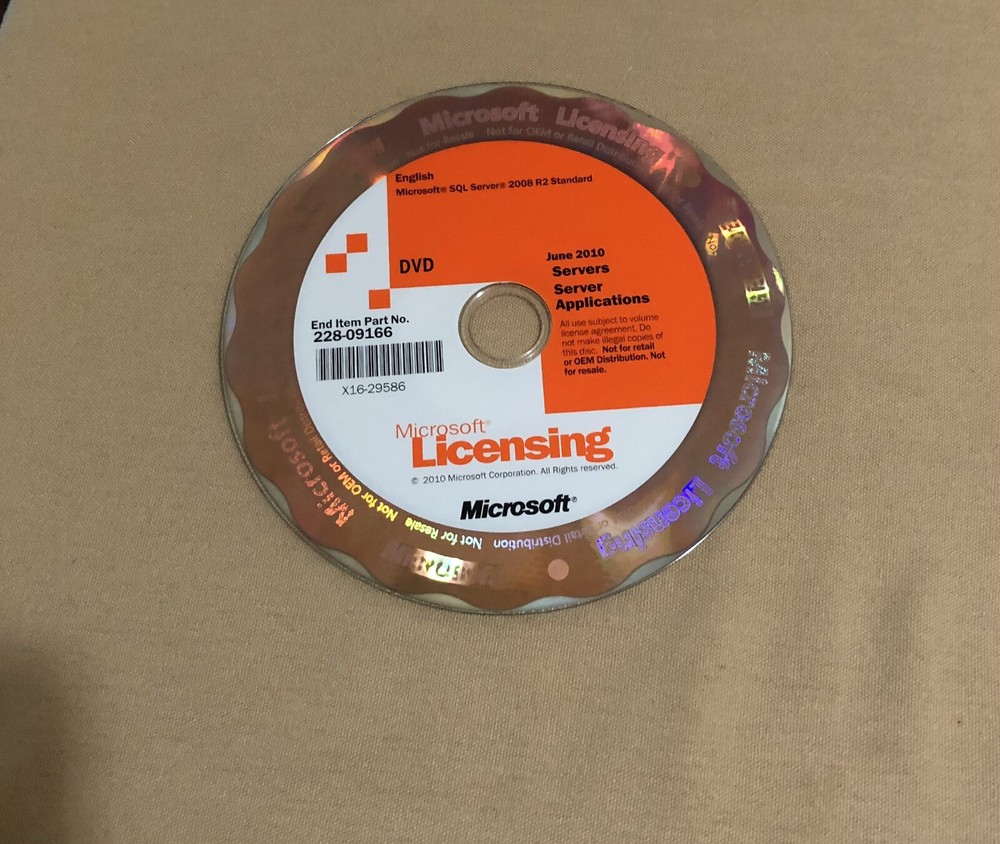 Microsoft System Center Ops Manager Server 2008 R2 w/ SQL Server Standard 2010