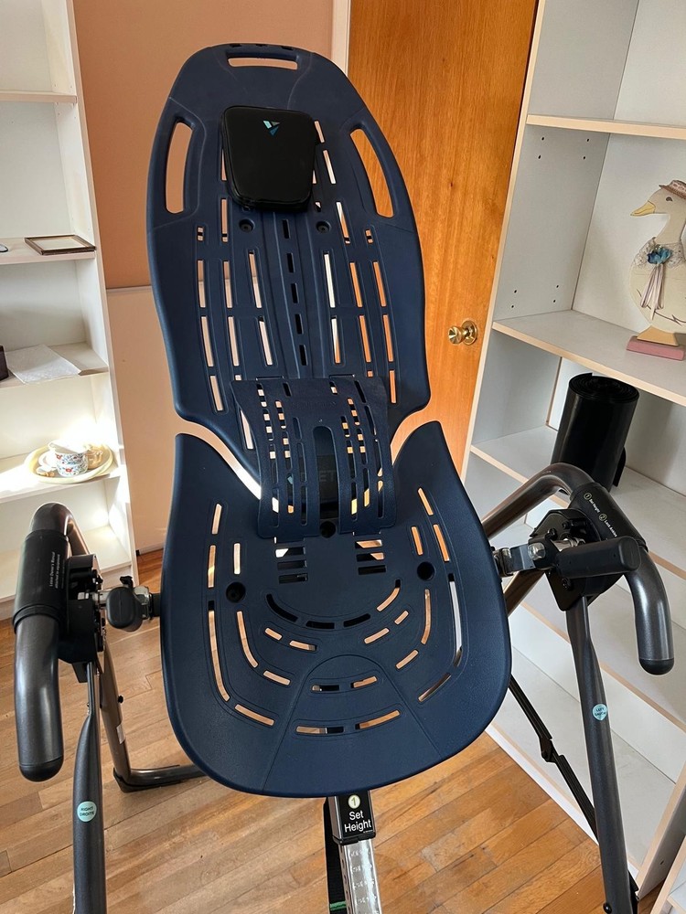 Teeter EP-970 Inversion Table GREAT condition
