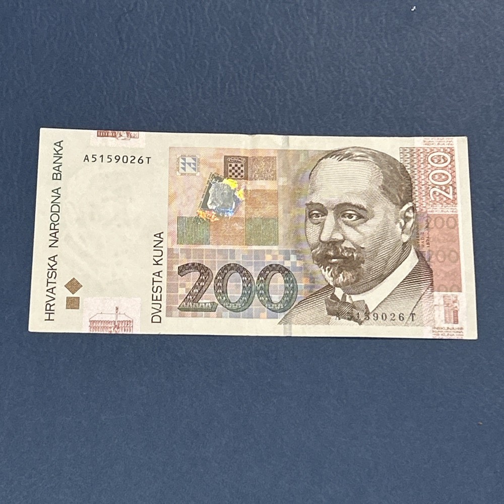 Croatia- 200 Kuna- 2002