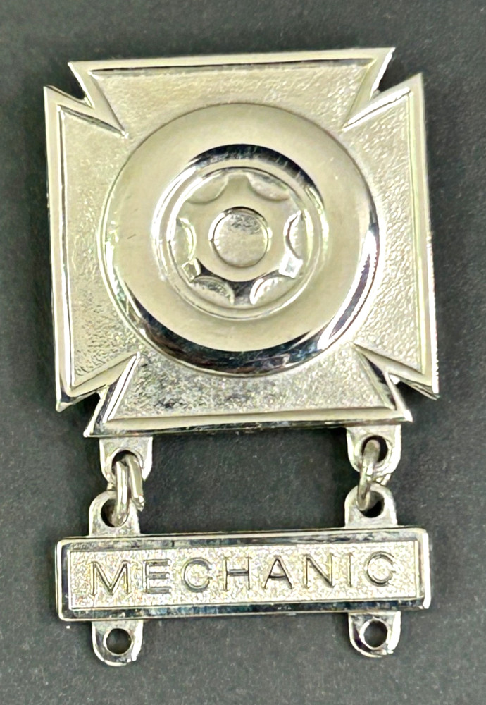 US Army Driver Mechanic Badge