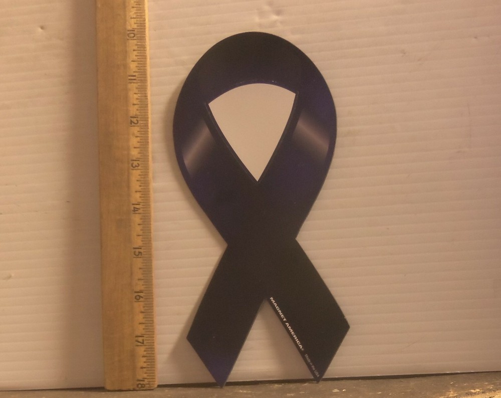Black Remembrance Magnetic Ribbon