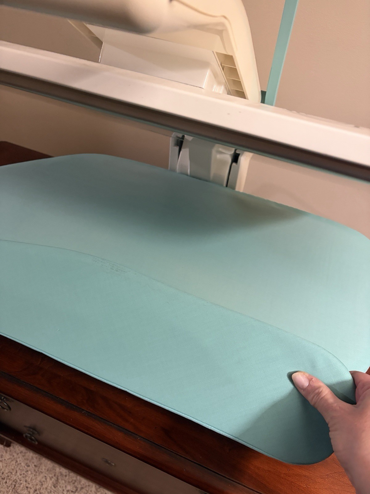 Elnapress Opal Professional Finish Swiss Ironing/Presser in Very Good Condition