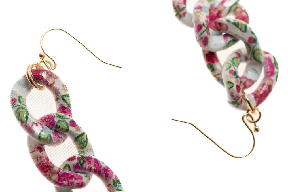 Multi Color Print Chain Link Necklace