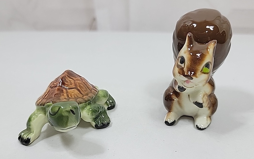 VTG Miniature Turtle & Squirrel Ceramic Decor Glazed Mini