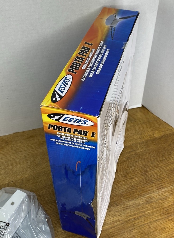 Estes Porta Pad E Model Rocket Launch Pad *New Open Box Complete