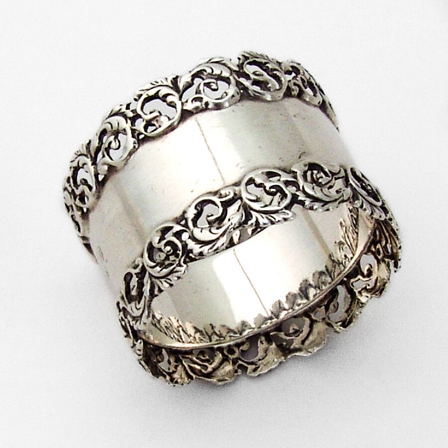 Foliate Scroll Openwork Border Napkin Ring Sterling Silver 1905
