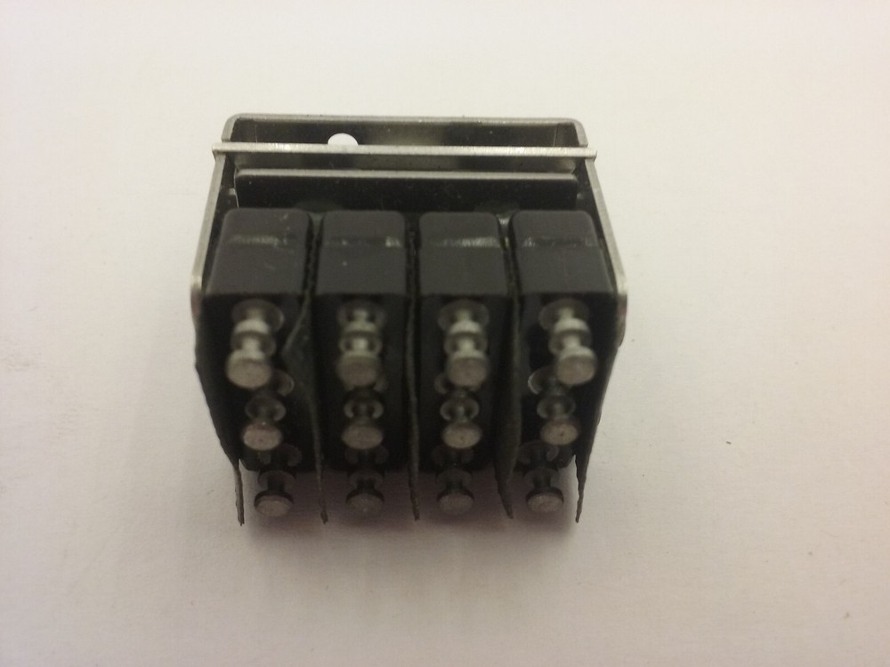 HONEYWELL MICROSWITCH 2DP-6924 PUSHBUTTON SWITCH 250V 5A NIB