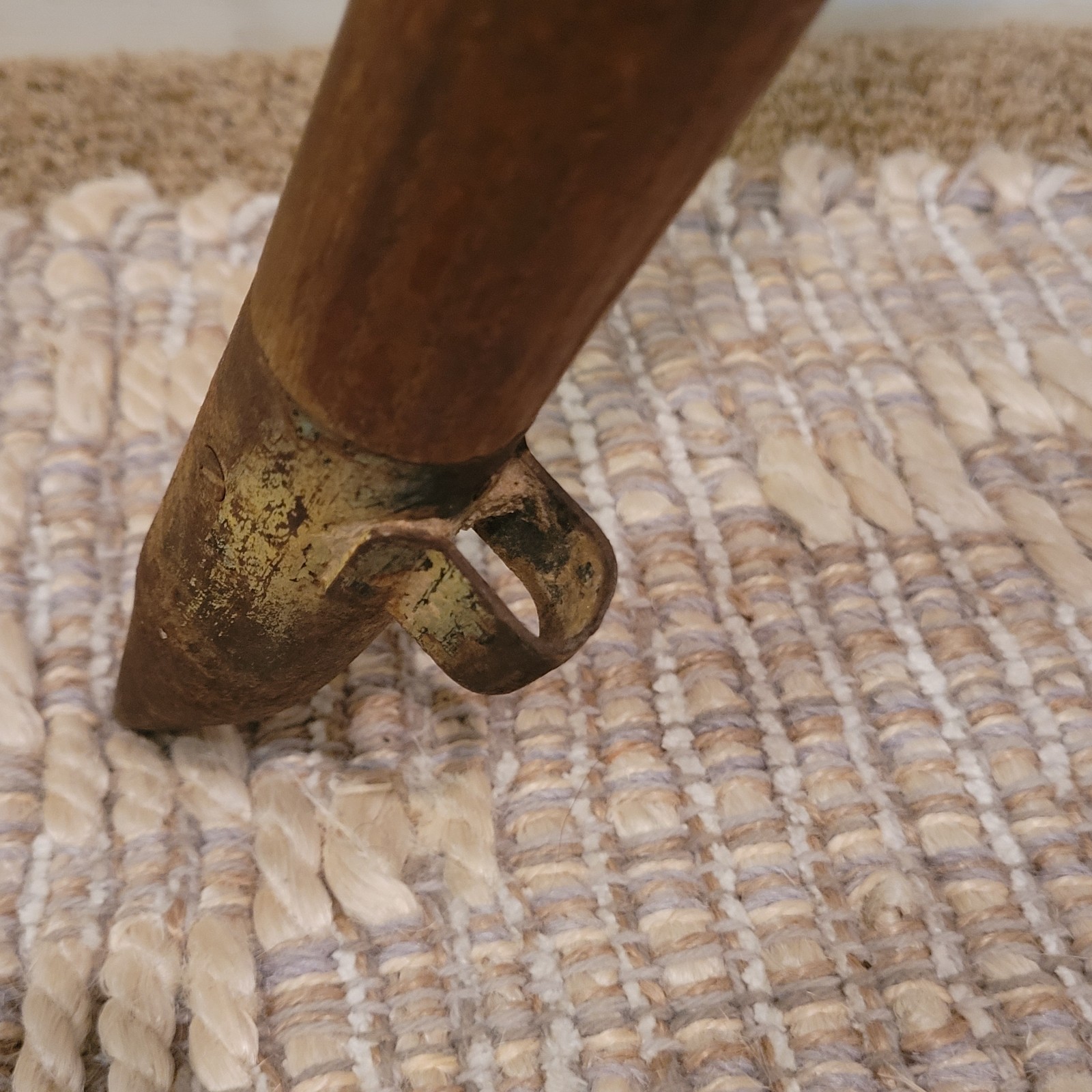 David White Transit W/TRIPOD - CLEAN READY FOR DISPLAY