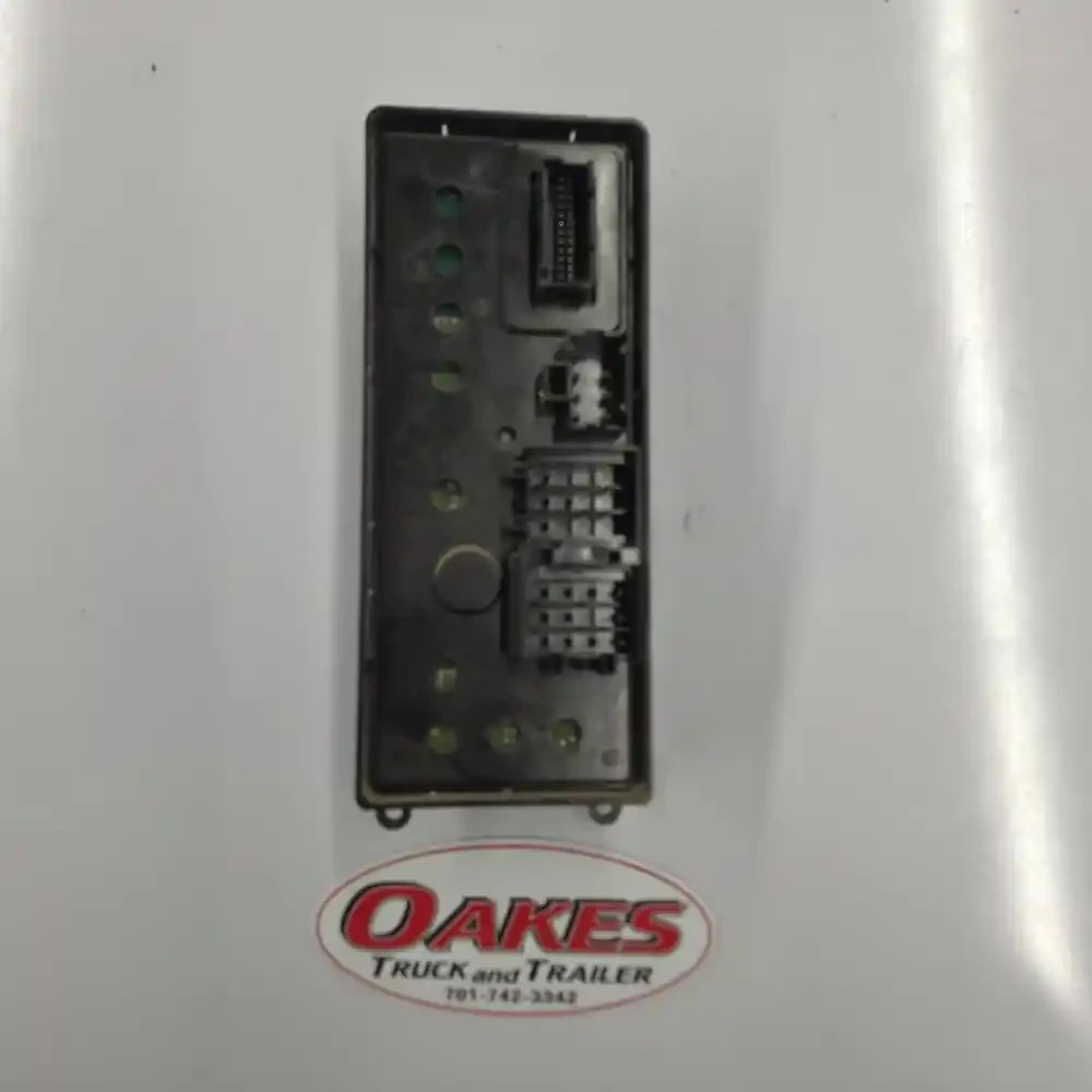 2004 Volvo VNL Heater Control for Sleeper Bunk-- 20484504