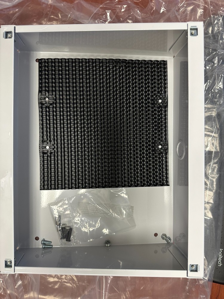 Valcom V-9807 Vandal-Resistant Flexhorn Enclosure