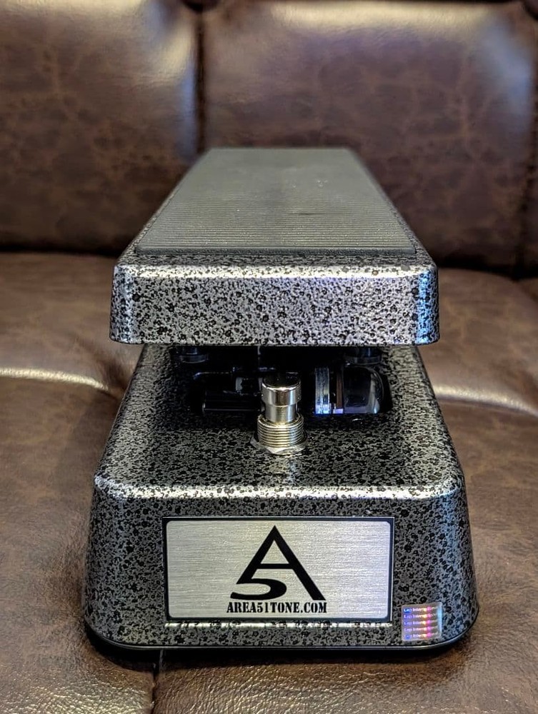 [Final price] Area51 VINTAGE WAH with Buffer