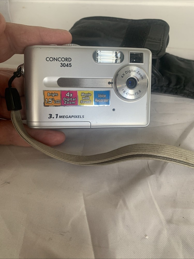 Concord Digital Camera 3045 3.1MP Silver (B/R3)