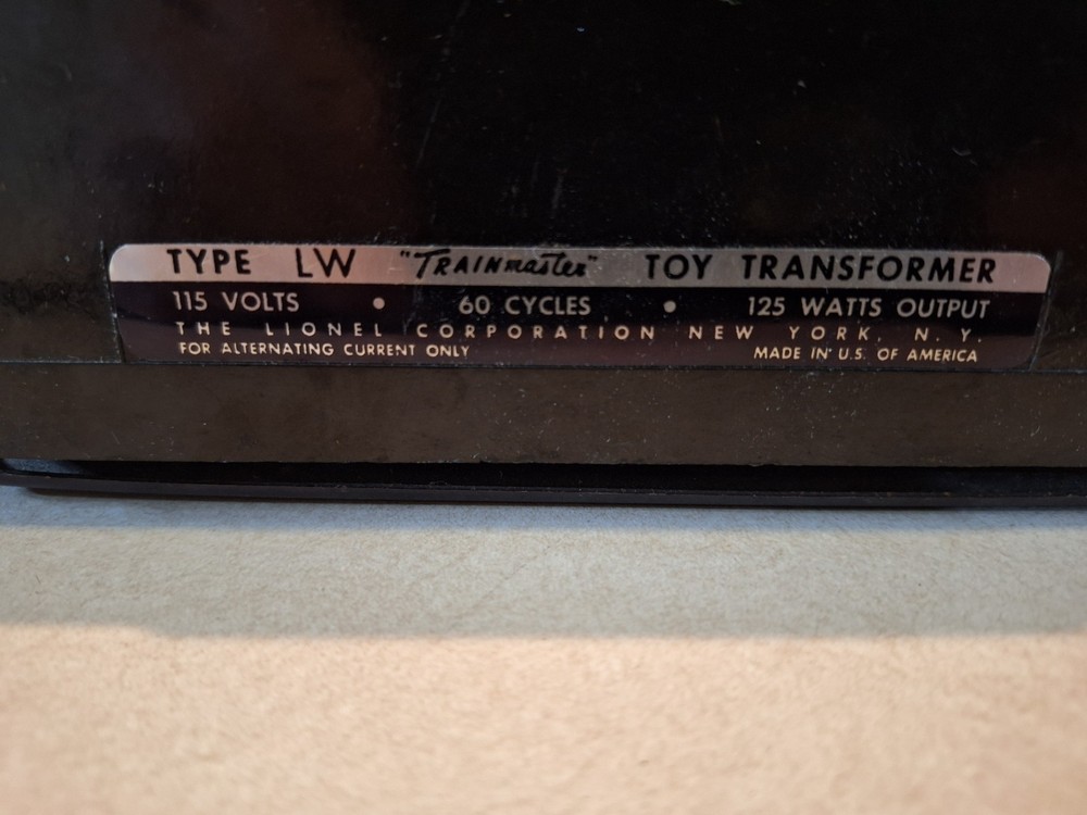 Lionel Trainmaster 125 Watt Transformer: Type LW: Powers Up: Untested