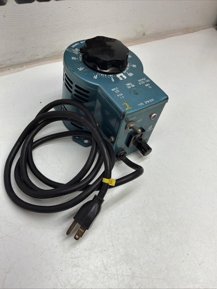 Staco Variable Auto transformer 10AMP Input 120 KVA 1.4 3PN1010