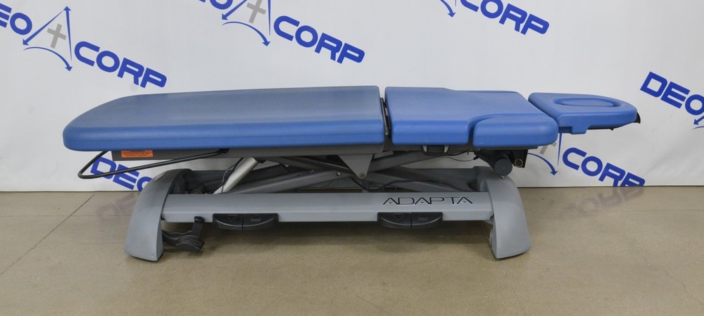 Chattanooga Adapta Summit 7 3322 Physical Therapy Table