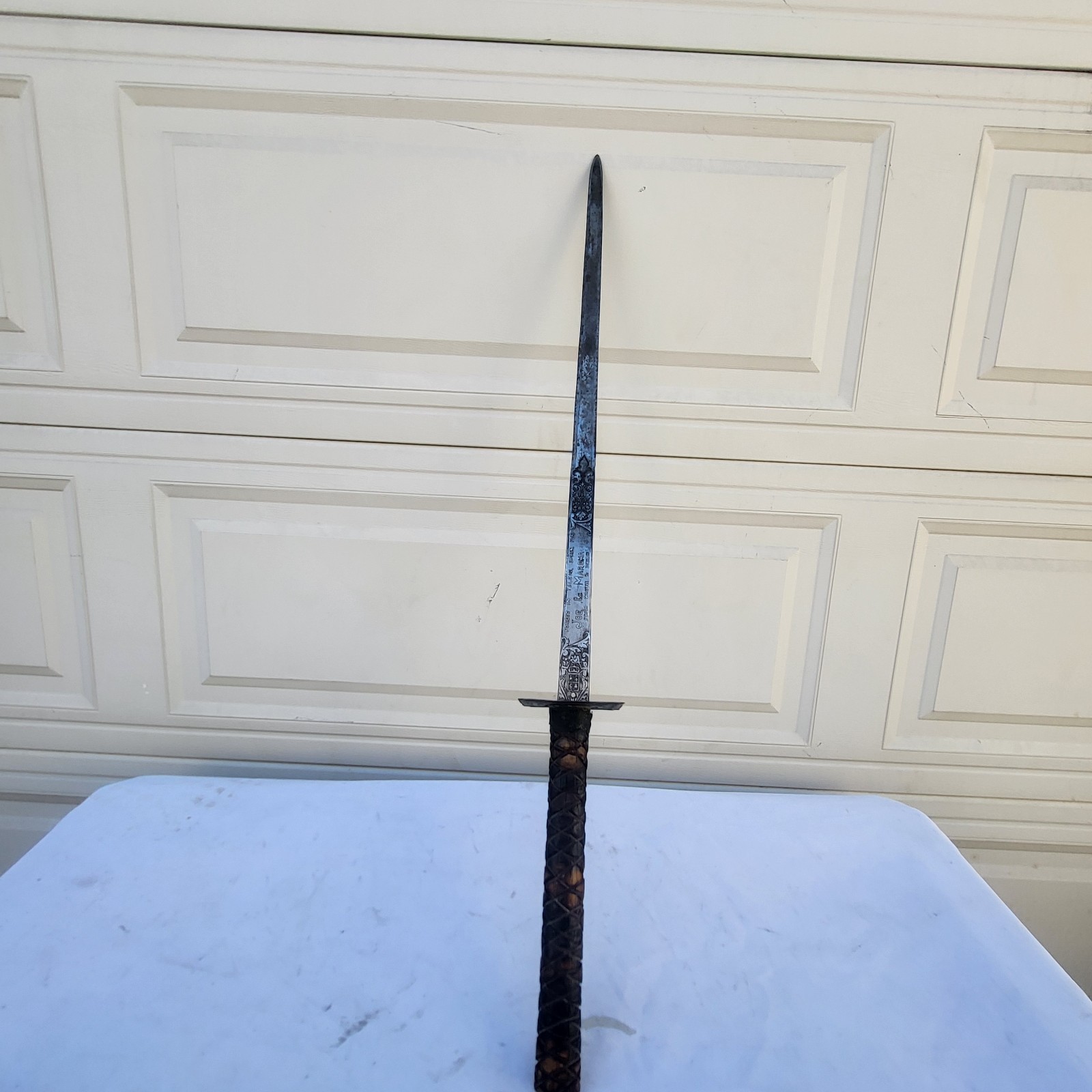 Very Unique Antique Toledo Spain Steel Sharp Sword