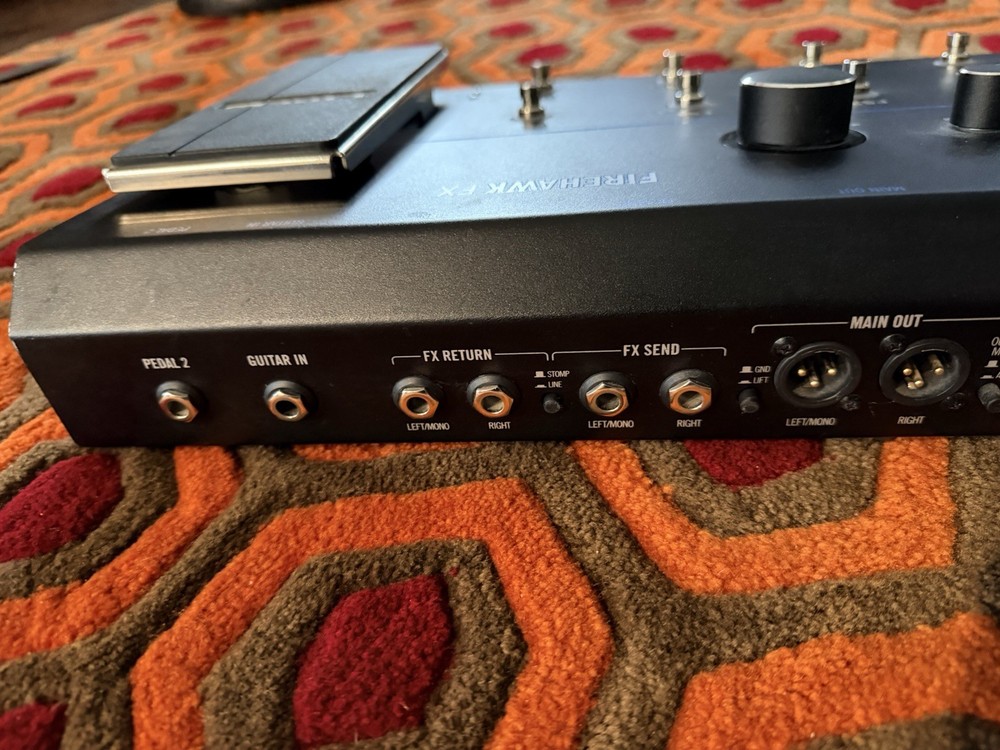 LINE 6 FIREHAWK FX MULTI EFFECTS GUITAR FLOOR PEDAL DIGITAL PROCESSOR TESTED