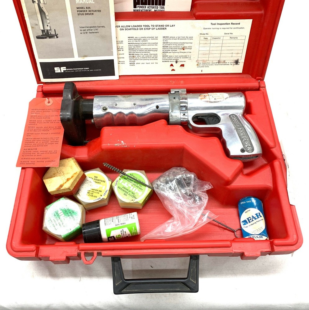 Speed Fastener Model 825 Powder Actuated Stud Driver w/ Manual & Accessories