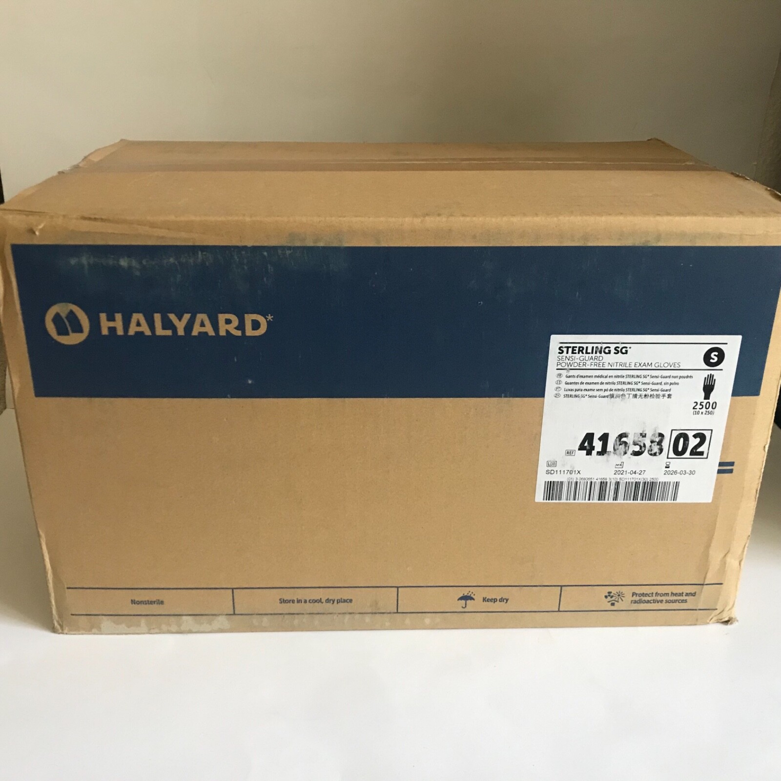 2500 Count Case - Halyard Nitrile Exam Gloves Size Small 3.5 Mil Exp. 2026