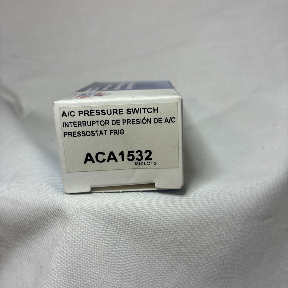 A/C Pressure Switch Carquest ACA1532