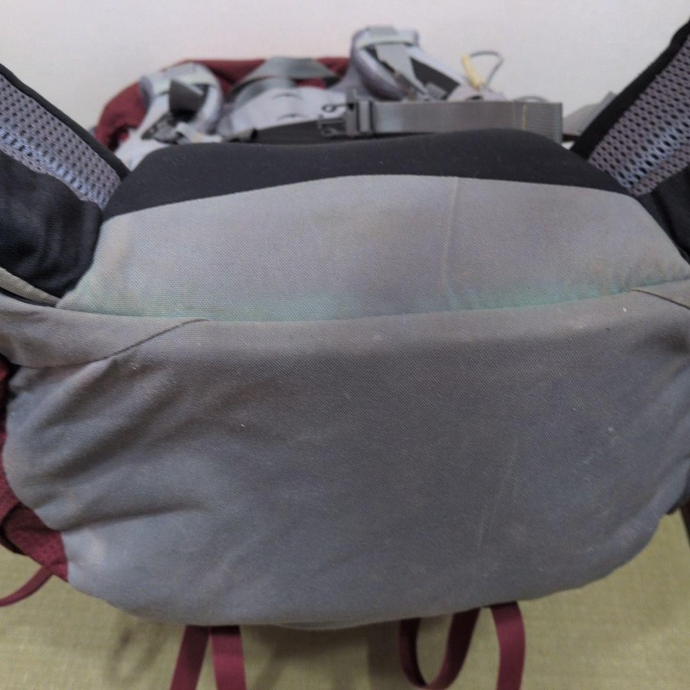 Osprey Aether 60 Backpack Large Capacity Trekking Climbing Used