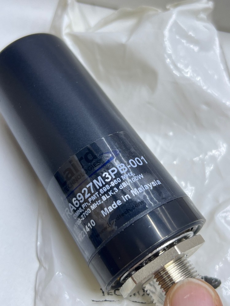 Laird TRA6927M3PB-001 PHANTOM ANTENNA