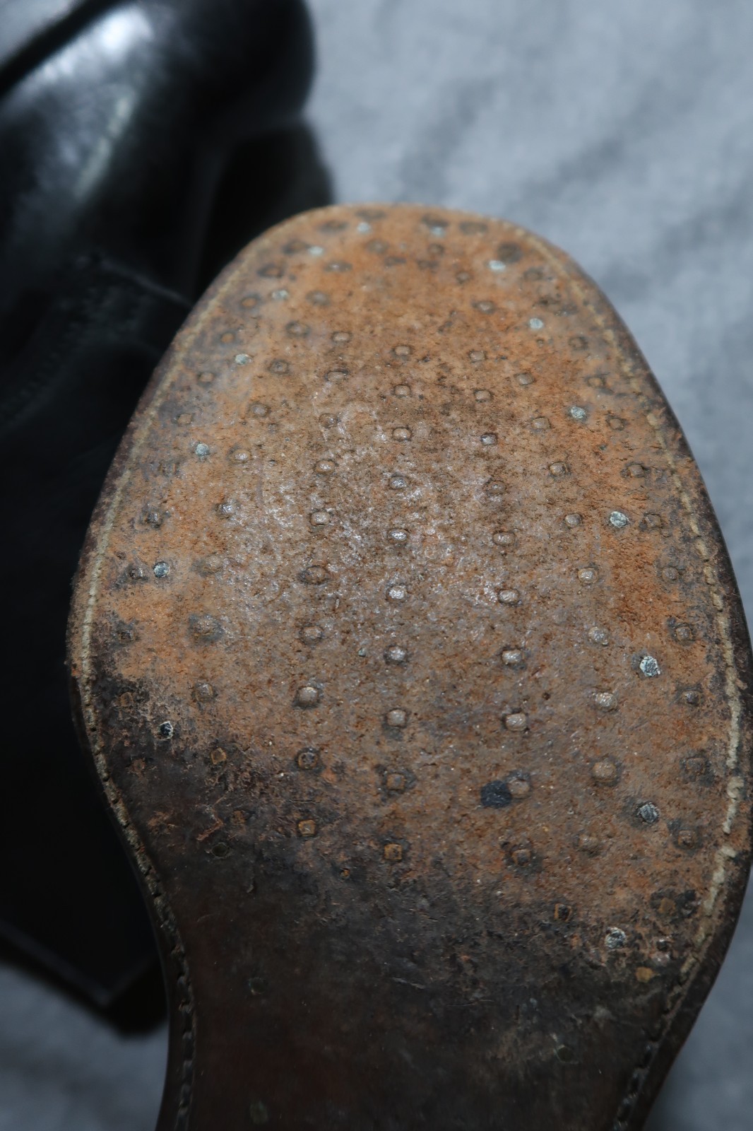 WW2 BRITISH ARMY AMMO BOOTS HOBNAILED LEATHER SOLES SIZE 9