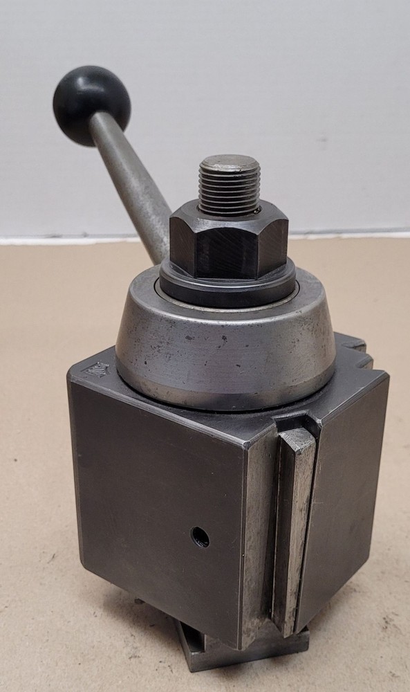 Aloris CA Quick Change Tool Post – 8 Piece Set