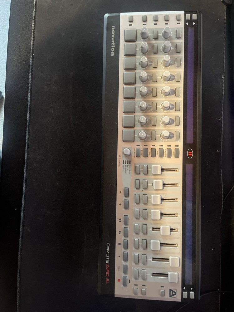 Novation Remote Zero SL MIDI Controller – USB Automap Control Surface