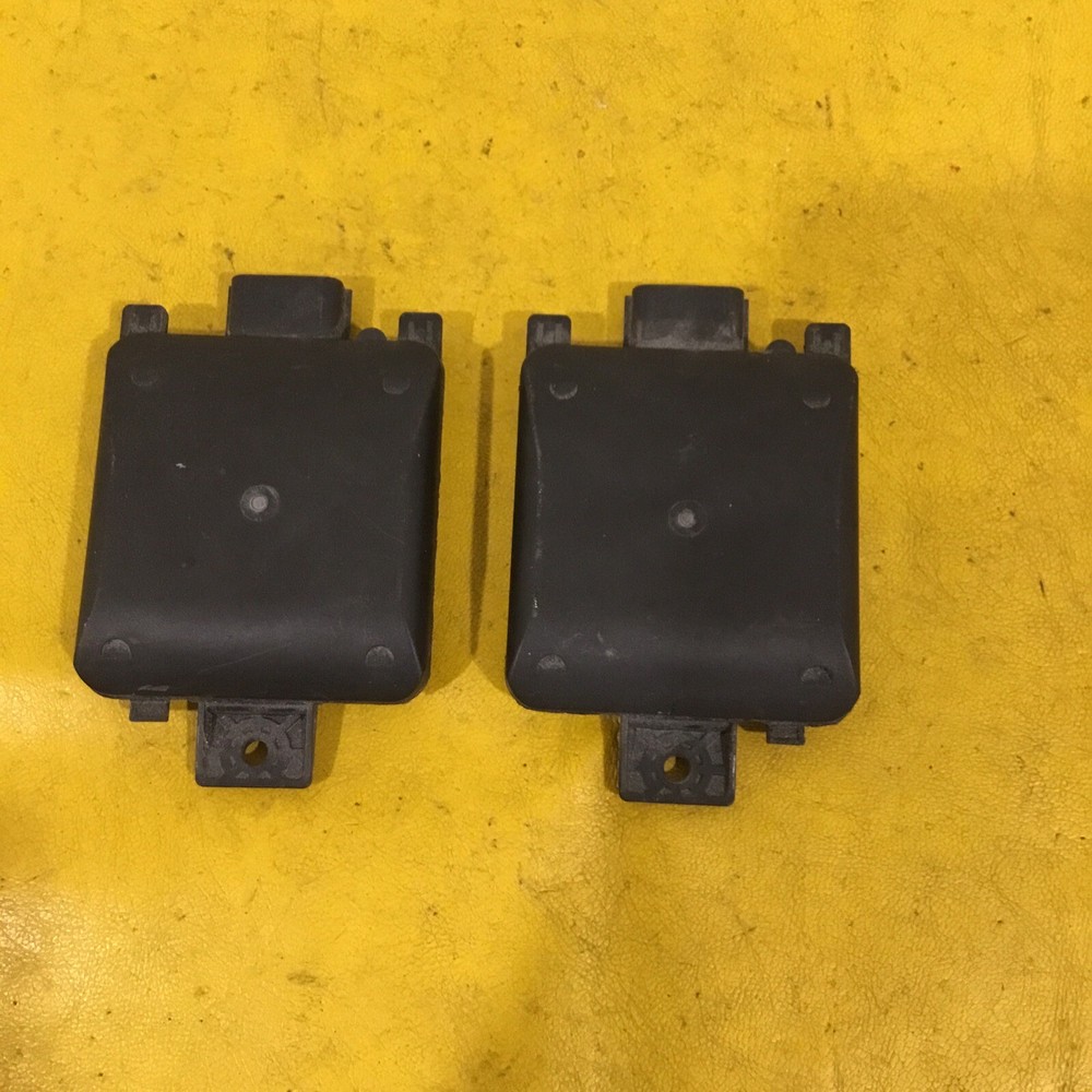 2019-2020 Cadillac Escalade XT4 Left Right Side Object Sensor Alert 84467895 OEM