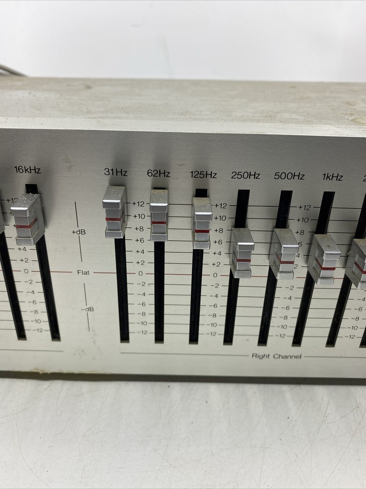 MCS 3035 Stereo Frequency Equalizer