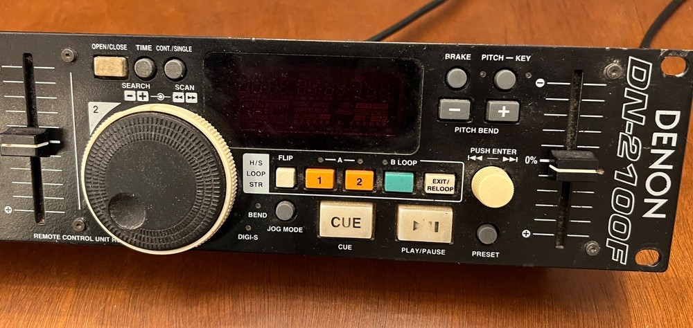 DENON DN-2600F