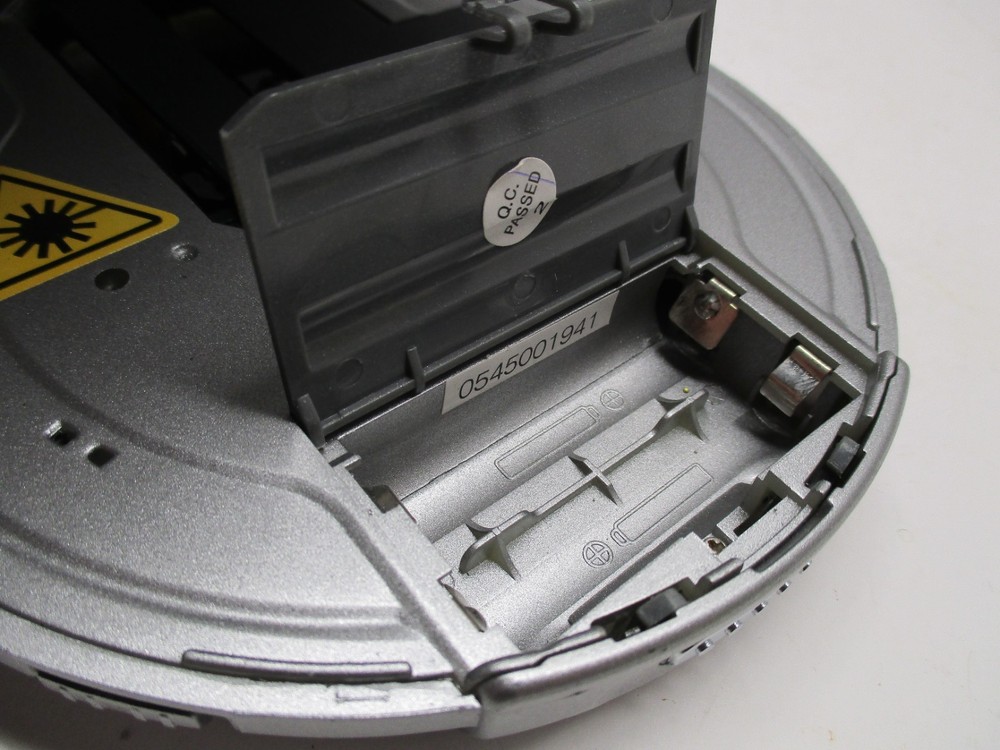 Vintage Coby Portable CD Player DBBS CX-CD355 Working With Controller