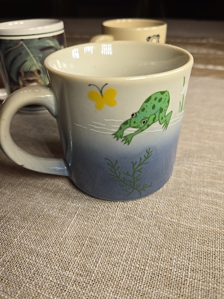 Vintage Frog Mugs