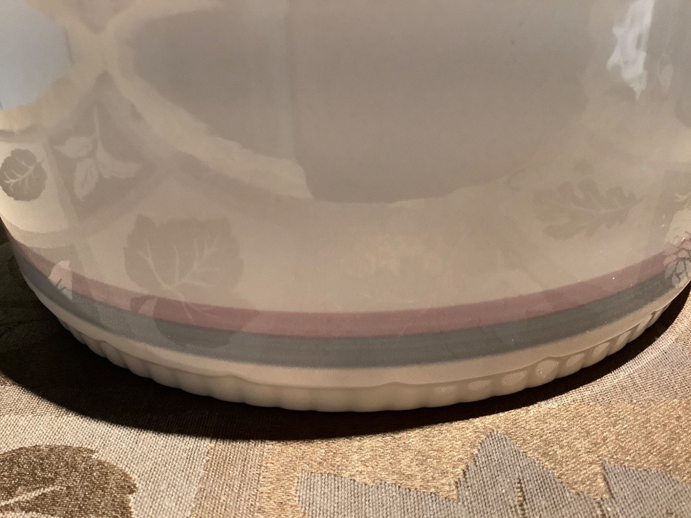 Pfaltzgraff Aura 8 3/4” Flat Bottom Serving Bowl