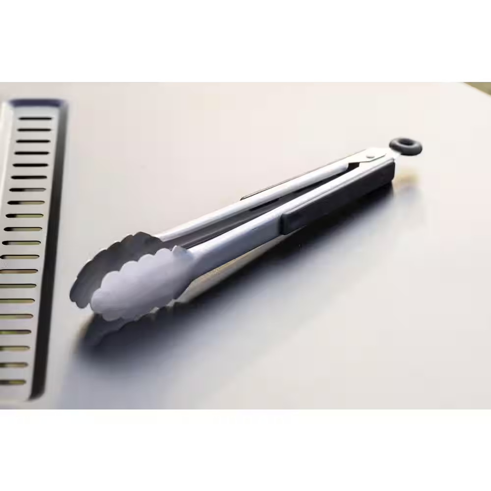 Griddle Essentials Kit (7-Piece Accessory Kit)