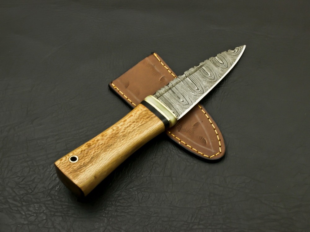8 inches Celtic Scottish Dirk SGIAN DUBH DAGGER Bone Handle Knife.
