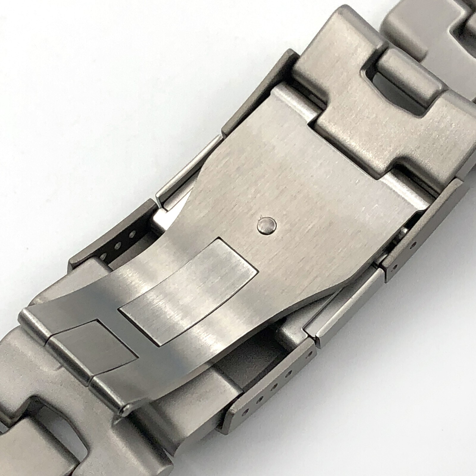 22/26mm Original Titanium Watch Band Strap For Garmin Fenix 8 7 7X 6X 5 Pro Plus