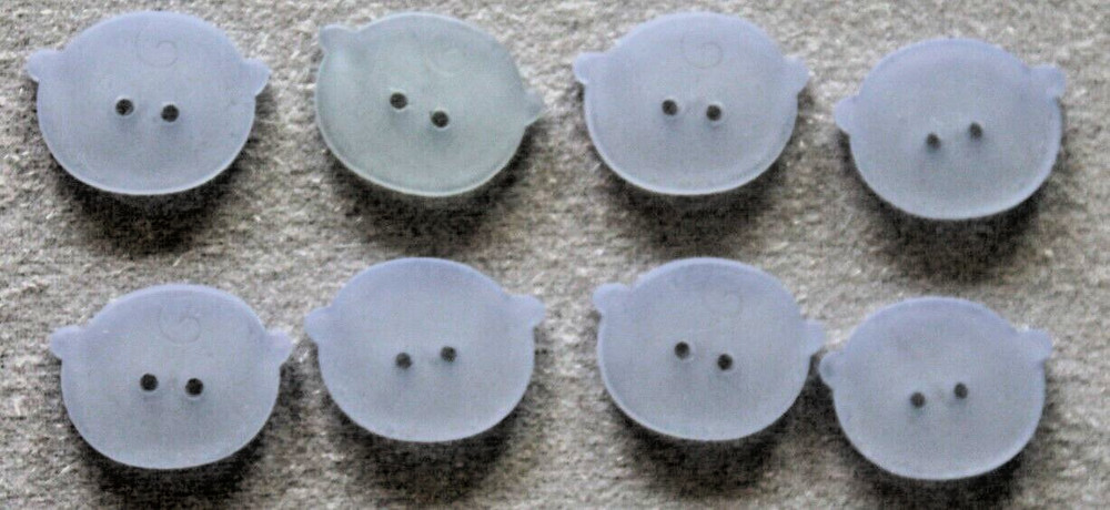 8  x 2  Hole 15mm Plastic Buttons