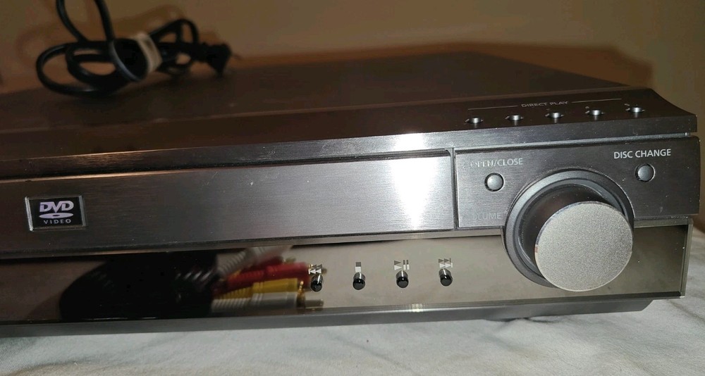 Samsung 5 CD Changer Model ht-sk5 Amplifier/ Tested