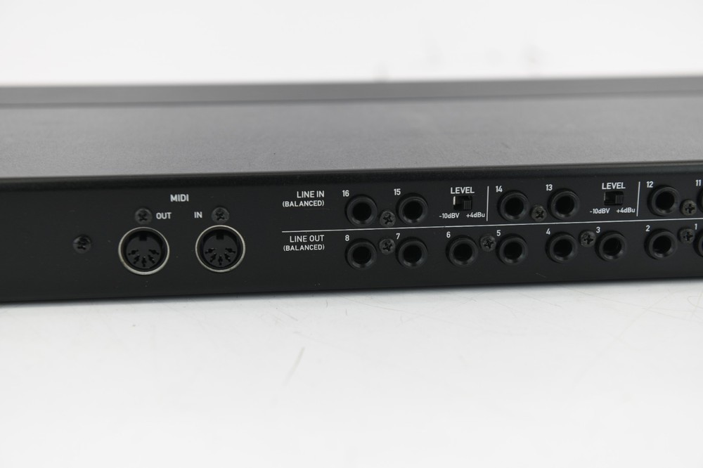 Tascam US-16x08 USB Audio Midi Interface / Mic Preamp