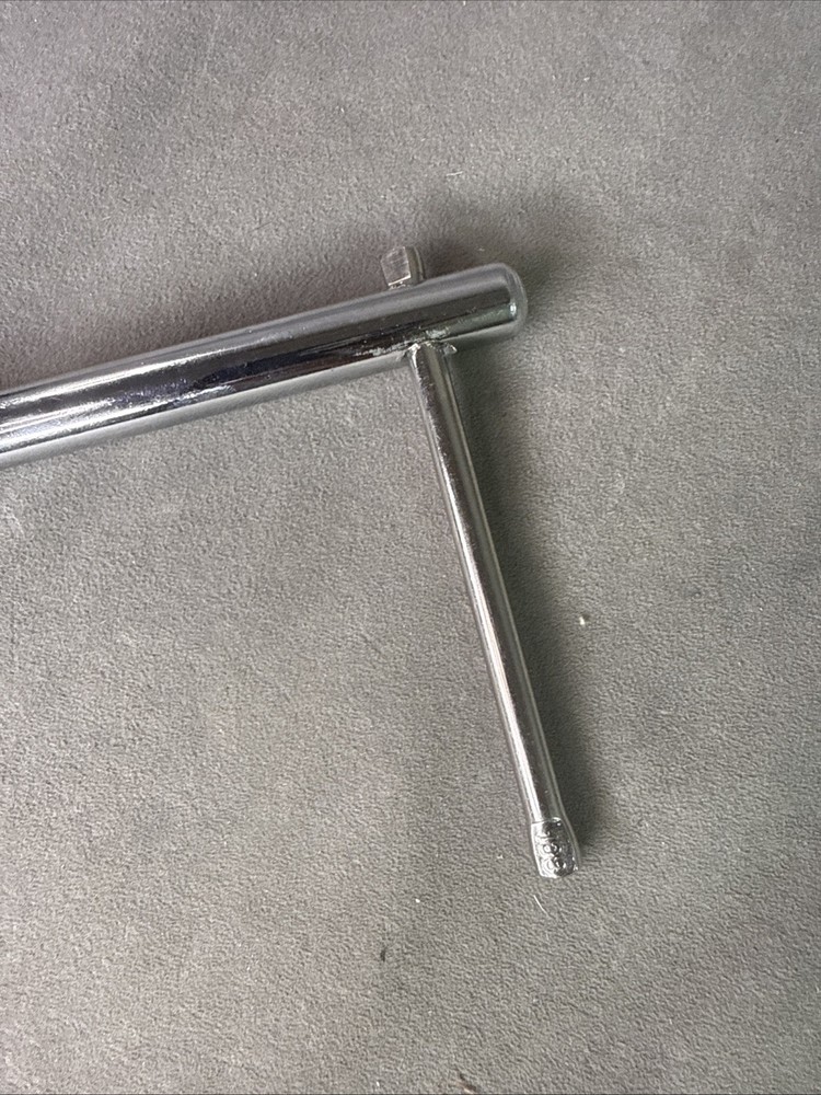 Basin Wrench: BC T151