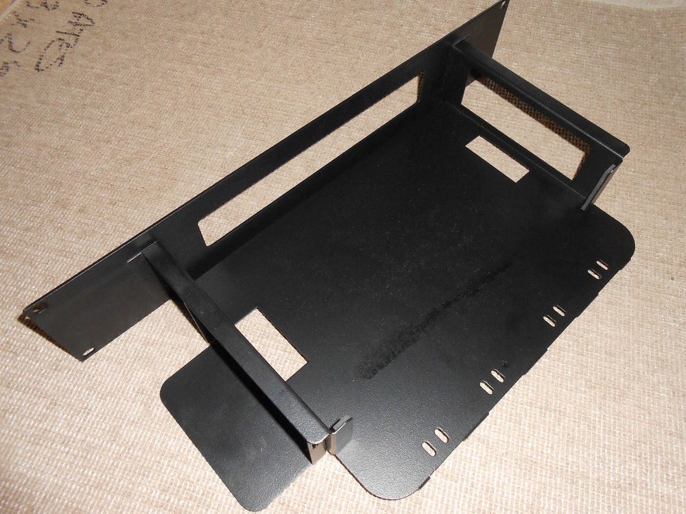 DIGI C/COM CHASSIE 19" FOR PORT SERVER 2RU RACKMOUNT