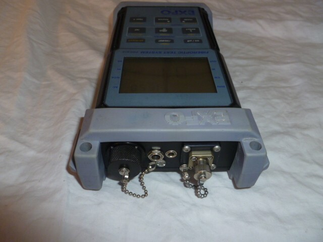 EXFO FOT-910 FIBEEROPTIC TEST SYSTEM