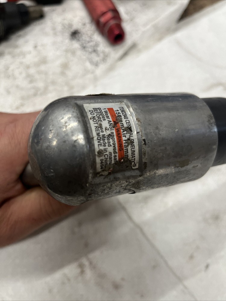 Central Pneumatic #32940 Air Impact Hammer Chisel