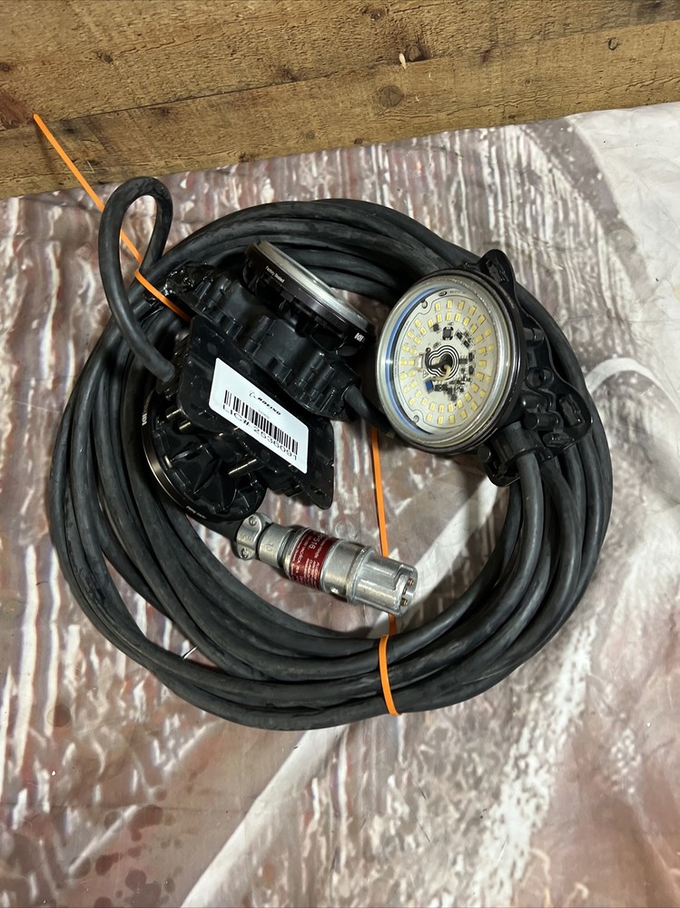 KH Industries Explosion Proof LED Light String HSD117C-SAMX03-Y14K1-H