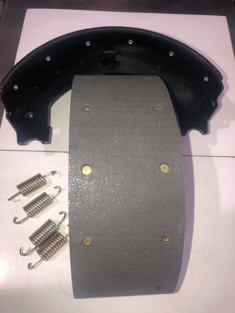 3722-w-413, 4 inches wide Parking Brake Shoes & springs 12"x4" SHIPS SAME DAY!