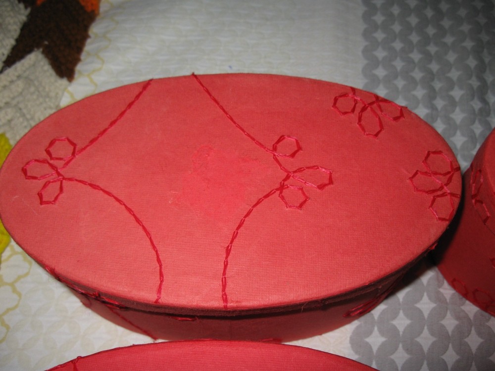 Gift Box Lot red- different sizes 7 items READ