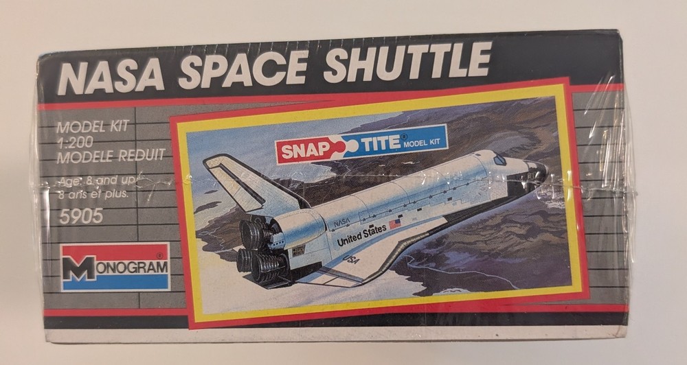Monogram Snap Tite 1:200 Nasa Space Shuttle Model Kit # 5905